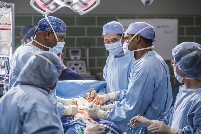 Grey's Anatomy - Die jungen Ärzte - Das Dream-Team - Filmfotos - James Pickens Jr., Joe Dinicol, Jason George