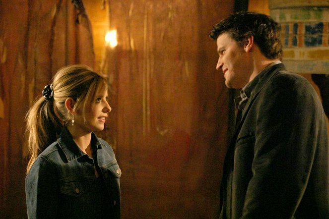 Buffy the Vampire Slayer - Season 7 - End of Days - Photos - Sarah Michelle Gellar, David Boreanaz