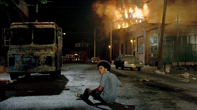 The Get Down - Seek Those Who Fan Your Flames - Van film - Justice Smith