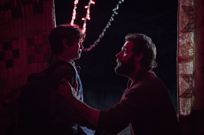 Hang nélkül - Filmfotók - Noah Jupe, John Krasinski