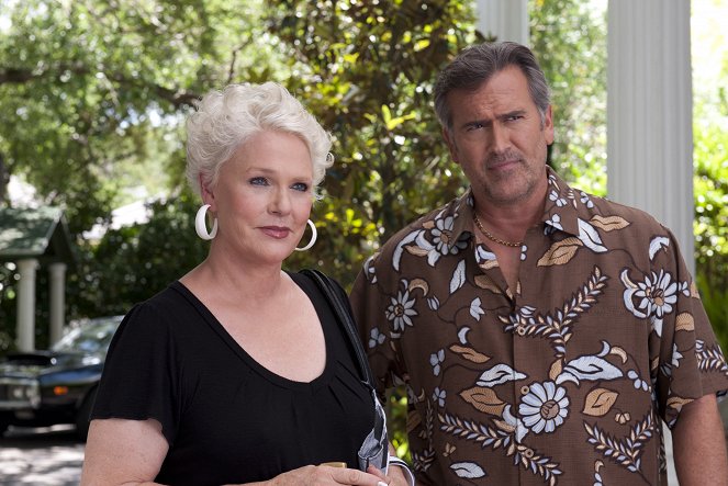 Burn Notice - Guerre froide - Film - Sharon Gless, Bruce Campbell