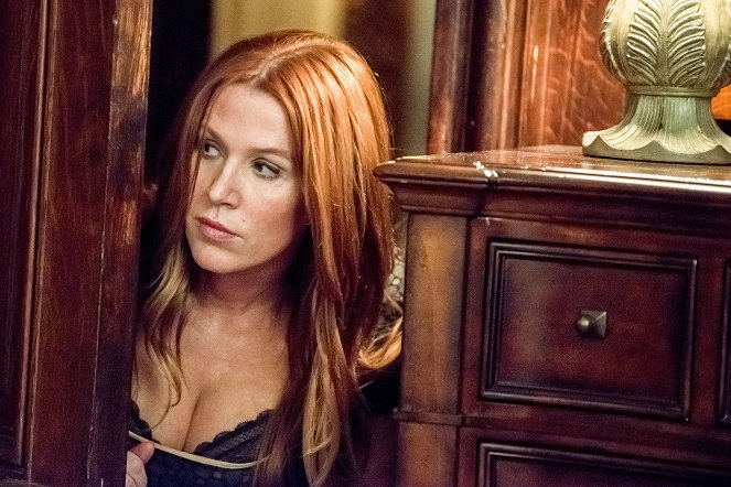 Unforgettable - Dollars and Scents - Do filme - Poppy Montgomery
