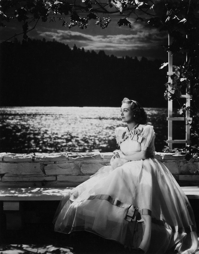 The Shining Hour - Filmfotos - Joan Crawford