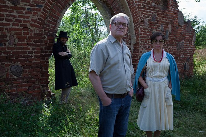 La última familia - De la película - Dawid Ogrodnik, Andrzej Seweryn, Aleksandra Konieczna