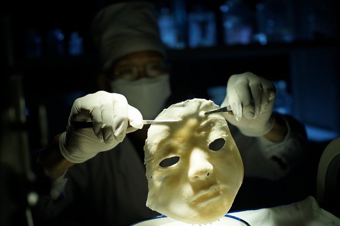 Plastic Surgeon: Hunted Face - Do filme