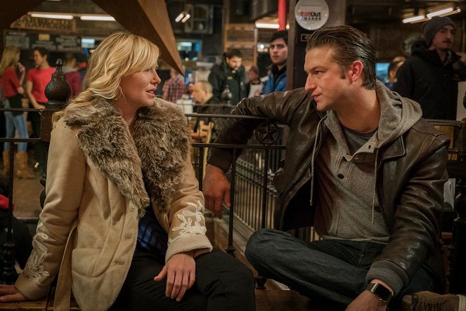 Law & Order: Special Victims Unit - Collateral Damages - Van film - Kelli Giddish, Peter Scanavino