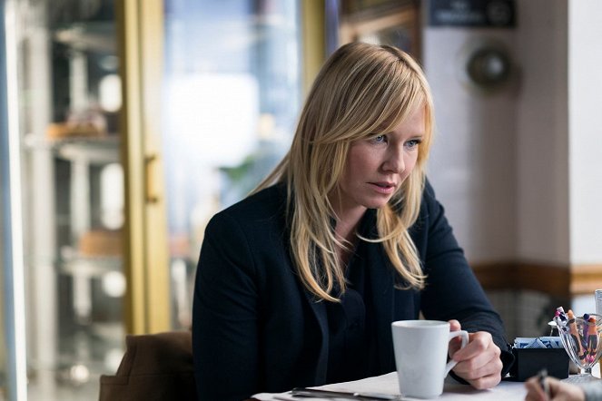 Law & Order: Special Victims Unit - Chasing Demons - Photos - Kelli Giddish