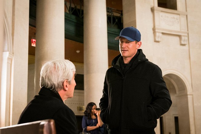 Law & Order: Special Victims Unit - Season 19 - The Undiscovered Country - Photos - Philip Winchester