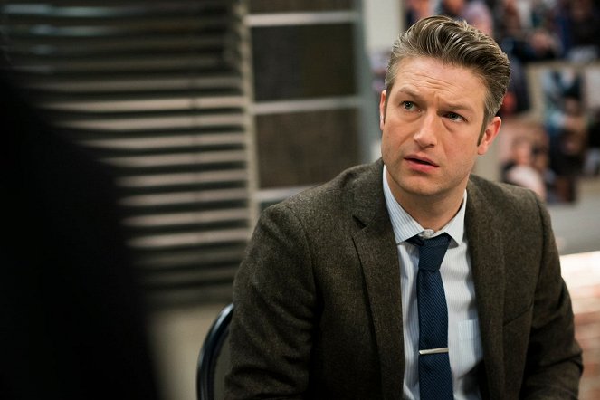 Law & Order: Special Victims Unit - Info Wars - Photos - Peter Scanavino