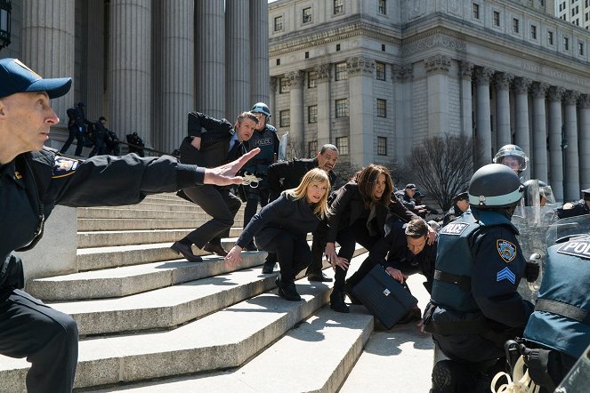 New York, unité spéciale - La Même Justice pour tous - Film - Peter Scanavino, Ice-T, Kelli Giddish, Mariska Hargitay