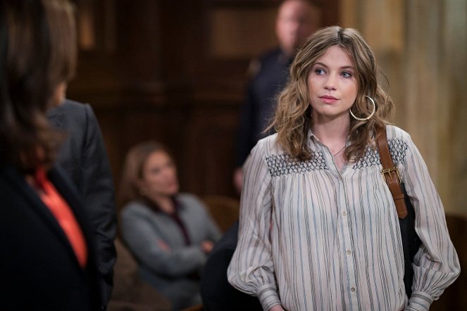 Law & Order: Special Victims Unit - Season 18 - Know It All - Photos
