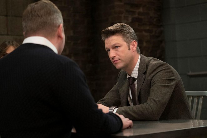 Law & Order: Special Victims Unit - Season 18 - Great Expectations - Photos - Peter Scanavino