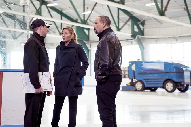 Law & Order: Special Victims Unit - Season 18 - Great Expectations - Photos - Kelli Giddish, Ice-T