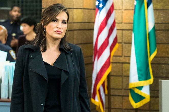 Ley y Orden: Unidad de Víctimas Especiales - Decline and Fall - De la película - Mariska Hargitay