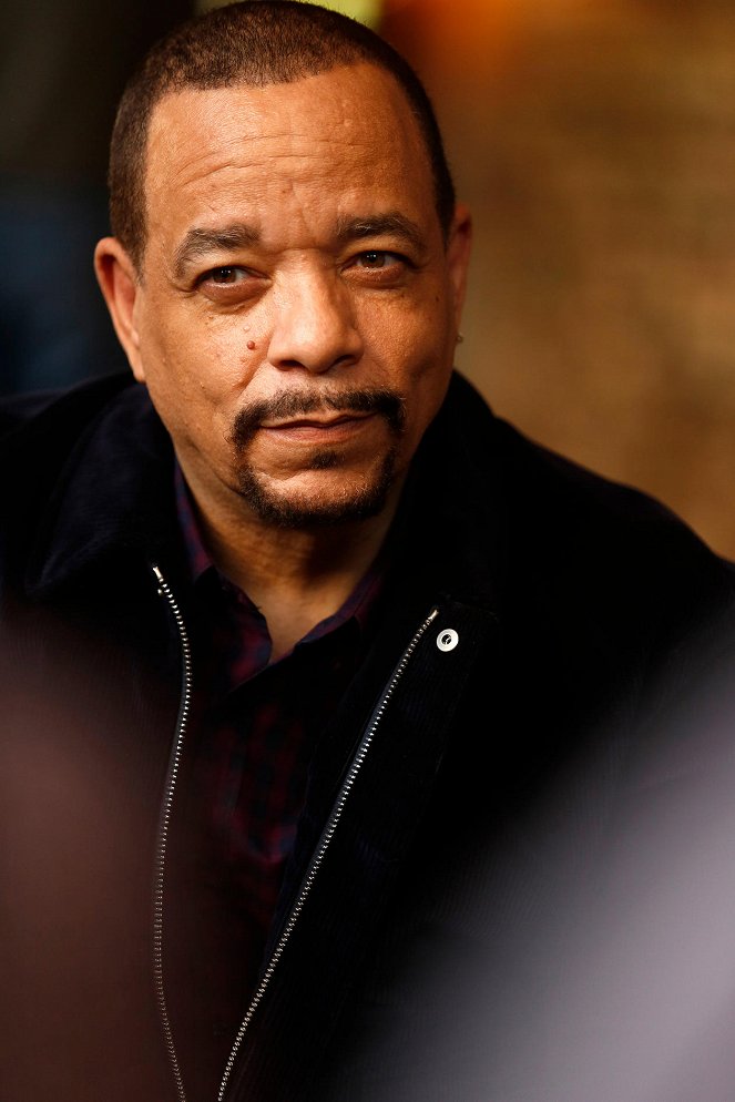 Law & Order: Special Victims Unit - Season 18 - Broken Rhymes - Van film - Ice-T