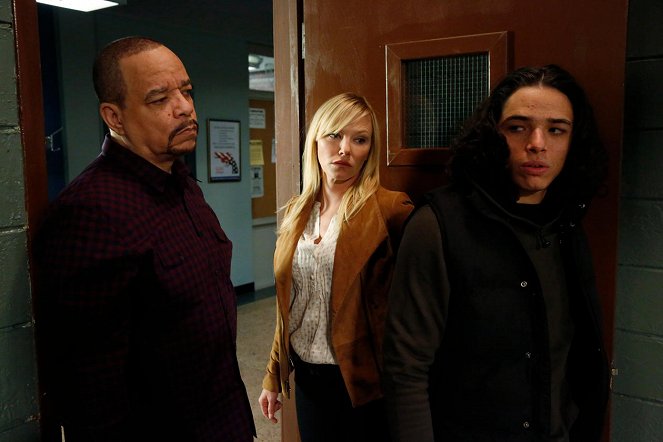 Law & Order: Special Victims Unit - Forty-One Witnesses - Van film - Ice-T, Kelli Giddish, Anthony Ramos