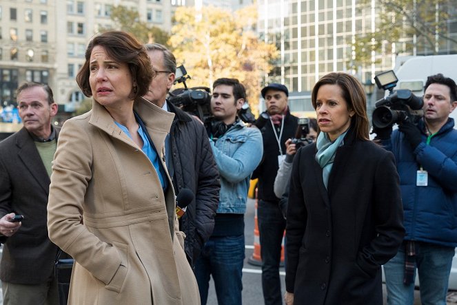 Law & Order: Special Victims Unit - Depravity Standard - Photos - Robin Weigert