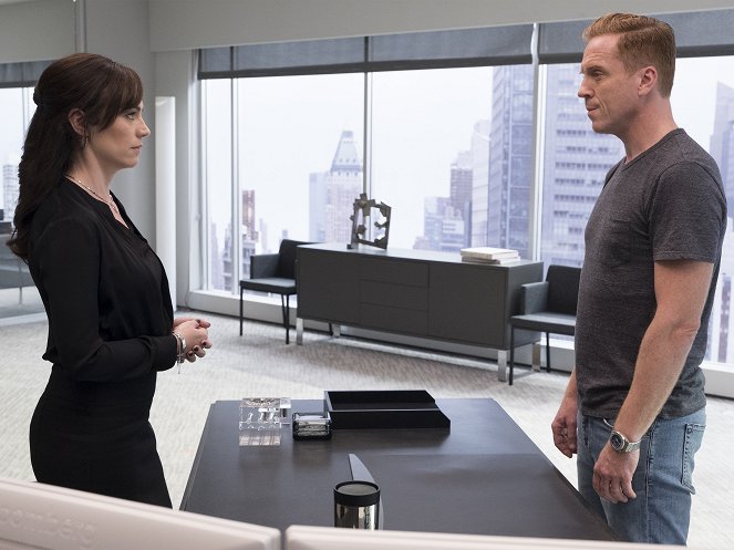 Billions - Season 3 - Tie Goes to the Runner - Photos - Maggie Siff, Damian Lewis