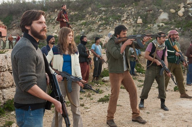 Operace Entebbe - Z filmu - Daniel Brühl, Rosamund Pike