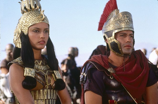 Kleopatra - Z filmu - Leonor Varela, Billy Zane