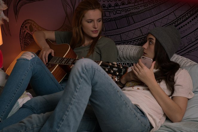 Amar-te à Meia Noite - Do filme - Bella Thorne, Quinn Shephard