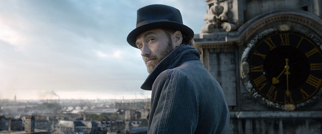 Fantastic Beasts: The Crimes of Grindelwald - Photos - Jude Law