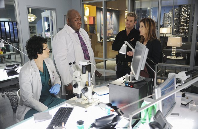 Body of Proof - Lazarus Man - Photos - Geoffrey Arend, Windell Middlebrooks, Nic Bishop, Dana Delany