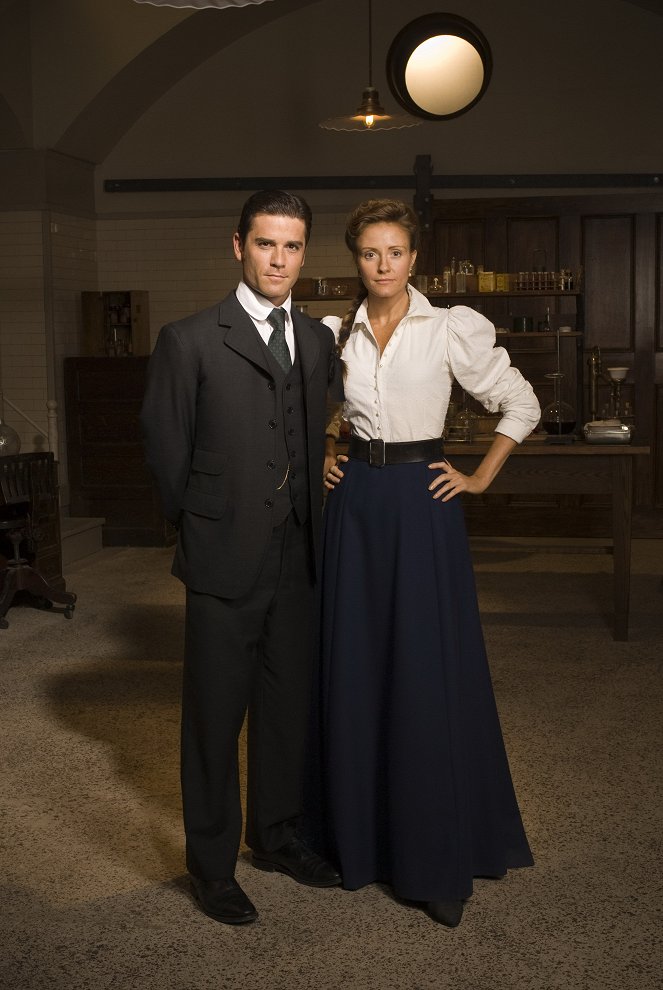 Detektyw Murdoch - Season 1 - Promo - Yannick Bisson, Helene Joy