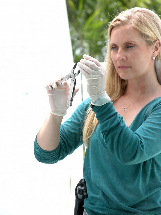 CSI: Kryminalne zagadki Miami - We własnej osobie - Z filmu - Emily Procter