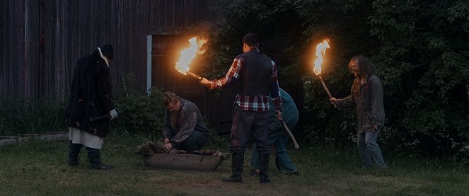 Kyrsyä - De la película