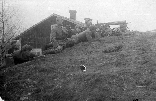 Tie Tampereelle 1918 - Film