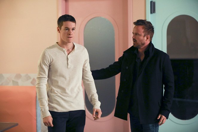 The Path - Season 3 - Bad Faith - Photos - Kyle Allen, Aaron Paul