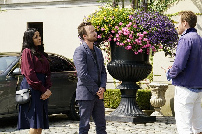 The Path - The Gardens at Giverny - Filmfotos - Freida Pinto, Aaron Paul