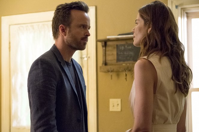 The Path - A Beast, No More - Photos - Aaron Paul, Michelle Monaghan
