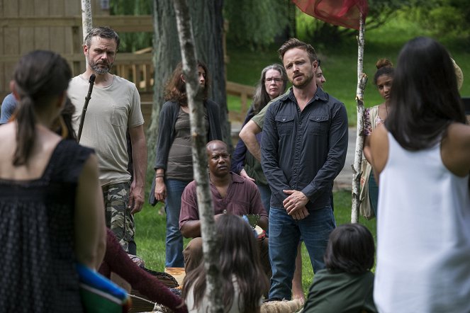 The Path - Season 3 - The Beginning - Filmfotos - Aaron Paul