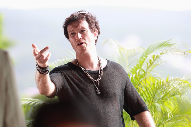 Death in Paradise - Swimming in Murder - Photos - Nick Moran