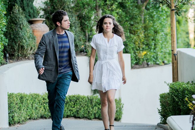 The Fosters - Someone's Little Sister - Photos - David Lambert, Maia Mitchell