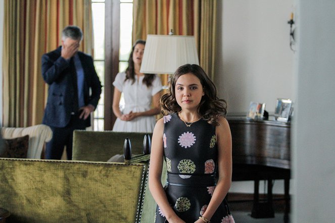 The Fosters - Season 2 - Someone's Little Sister - Photos - Bailee Madison