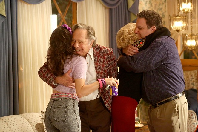 The Goldbergs - The Most Handsome Boy on the Planet - Van film - George Segal, Jeff Garlin