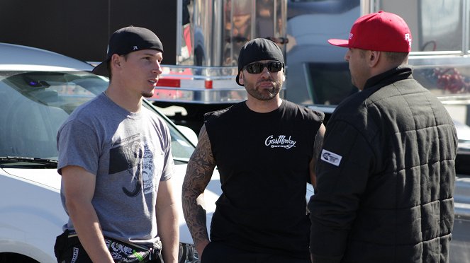 Street Outlaws vs. Fast N' Loud: Build to Mega Race - Film