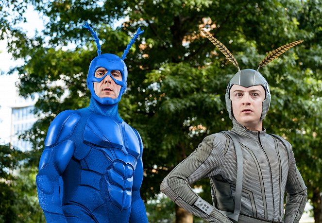 The Tick - Season 1 - The Beginning of the End - Photos - Peter Serafinowicz, Griffin Newman