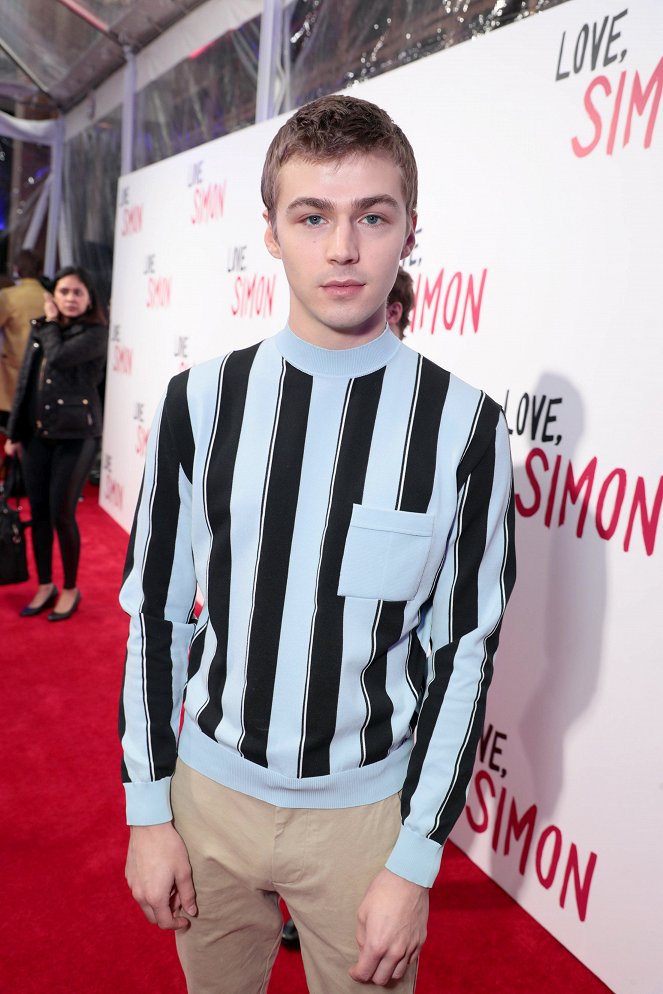 Con amor, Simon - Eventos - Special screening and performance of LOVE, SIMON, Los Angeles, CA, USA on March 13, 2018 - Miles Heizer