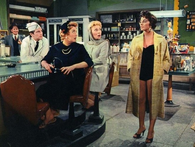 The Opposite Sex - Do filme - Joan Blondell, Dolores Gray, Joan Collins