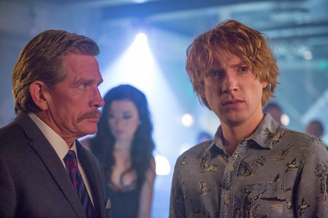 La venganza se sirve fría - De la película - Thomas Haden Church, Domhnall Gleeson