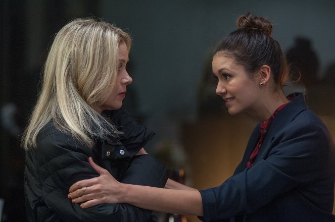 Crash Pad - Filmfotos - Christina Applegate, Nina Dobrev