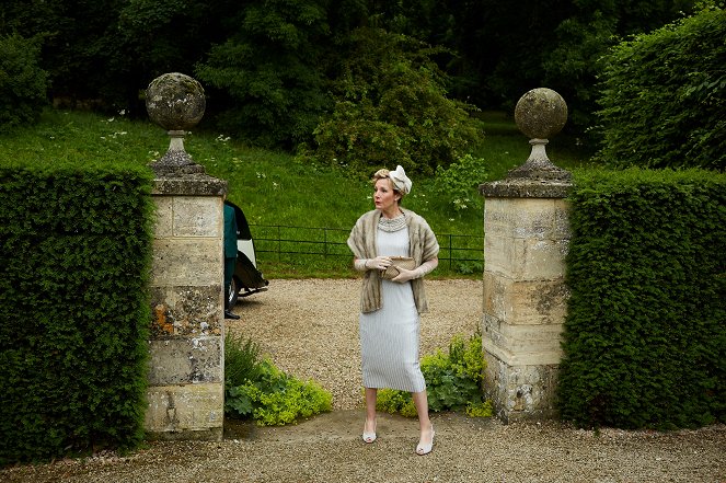 Father Brown - The Face of the Enemy - Do filme - Nancy Carroll