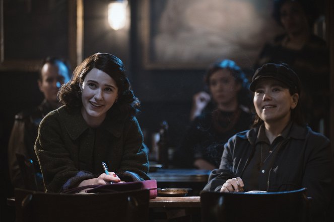 A káprázatos Mrs. Maisel - A Dionne ötösfogat csalódása - Filmfotók - Rachel Brosnahan, Alex Borstein