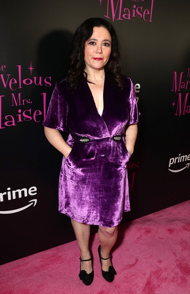 Úžasná paní Maiselová - Z akcií - "The Marvelous Mrs. Maisel" Premiere at Village East Cinema in New York on November 13, 2017 - Alex Borstein