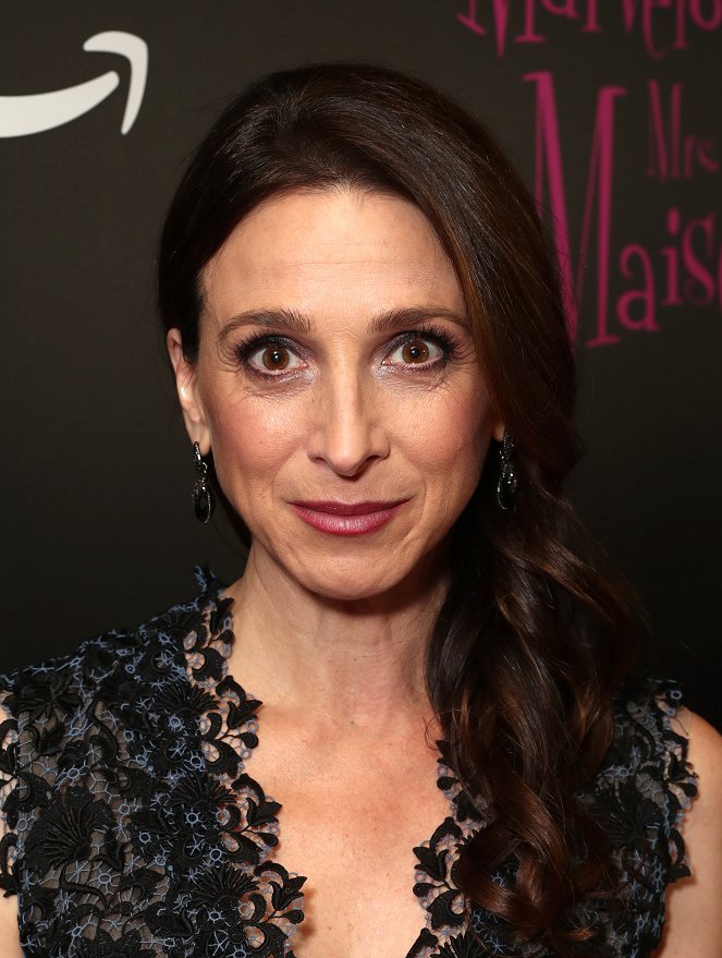 The Marvelous Mrs. Maisel - Eventos - "The Marvelous Mrs. Maisel" Premiere at Village East Cinema in New York on November 13, 2017 - Marin Hinkle