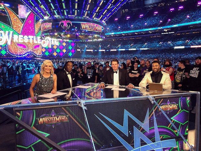 WrestleMania 34 - Z nakrúcania - Renee Paquette, Booker Huffman, David Otunga
